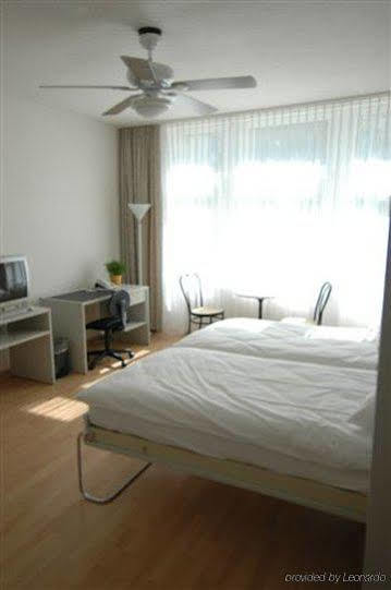 Seestrasse Apartments Drei Koenige Zurich Room photo